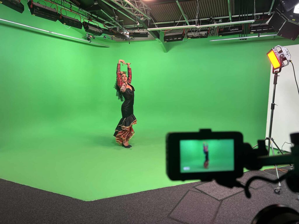 Flamenco dancer for content shoot in green screen